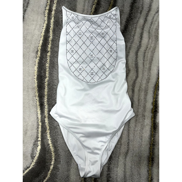 syk　CHANEL 水着　swim suits ワンピース syk CHANEL 水着 swim suits ワンピース Chanel Coco Beach 24M